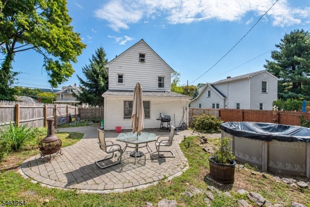 39 Fredericks St, Wanaque Boro, NJ 07465