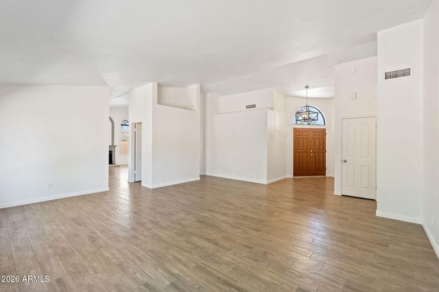 842 E STACEY Lane, Tempe, AZ 85284