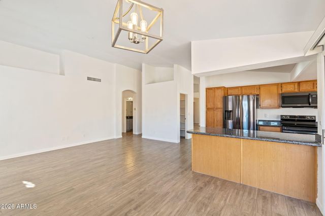 842 E STACEY Lane, Tempe, AZ 85284