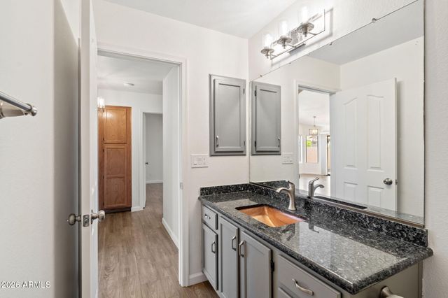 842 E STACEY Lane, Tempe, AZ 85284