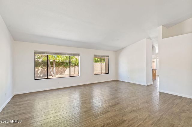 842 E STACEY Lane, Tempe, AZ 85284