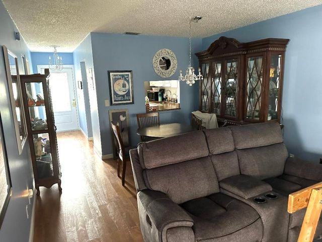 234 Lake Meryl Drive, West Palm Beach, FL 33411