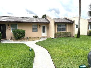 234 Lake Meryl Drive, West Palm Beach, FL 33411