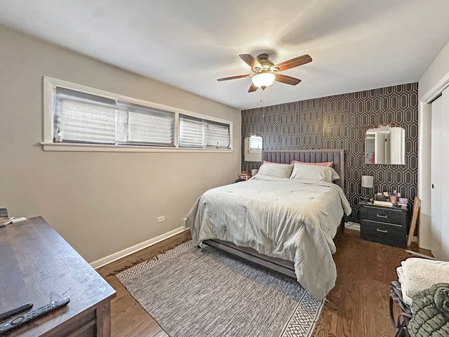 14522 S Marquette Avenue, Burnham, IL 60633