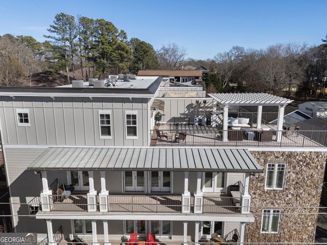 301 Canton Way, Roswell, GA 30075