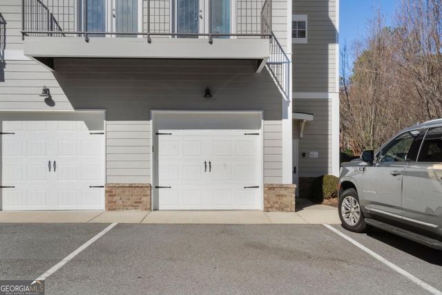 301 Canton Way, Roswell, GA 30075