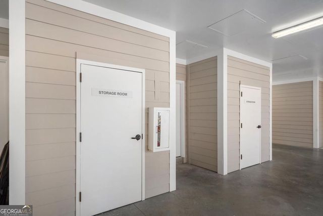 301 Canton Way, Roswell, GA 30075