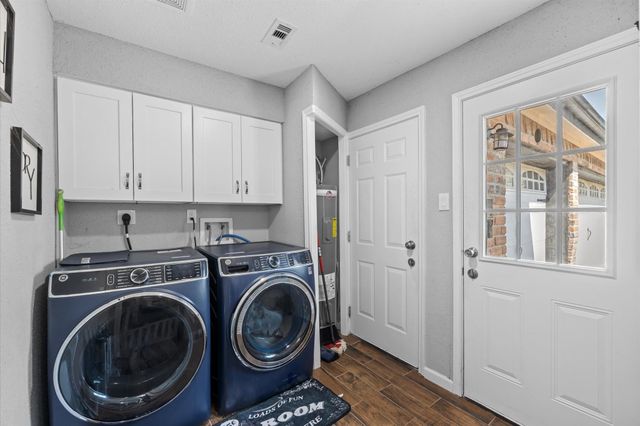 20407 Spoonwood Drive, Humble, TX 77346