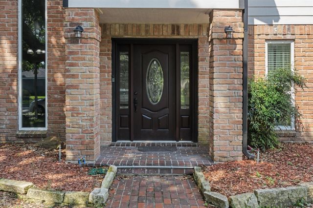 20407 Spoonwood Drive, Humble, TX 77346