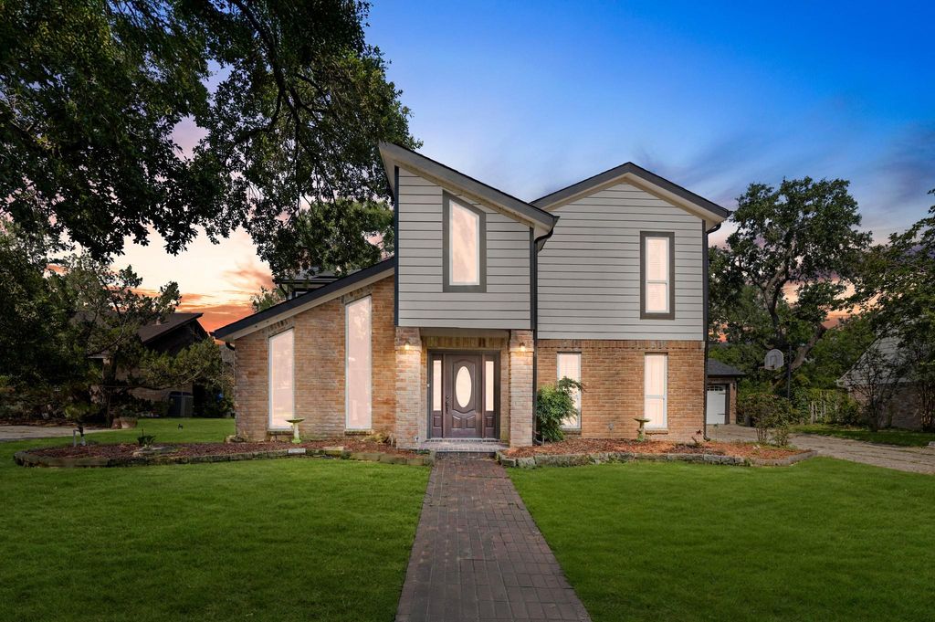 20407 Spoonwood Drive, Humble, TX 77346