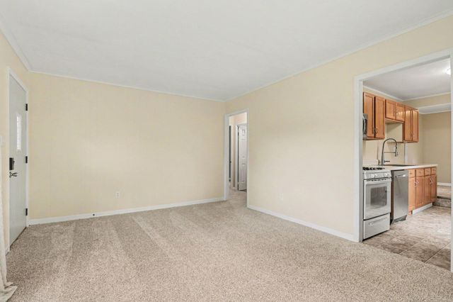 4218 Glen Street, Kalamazoo Twp, MI 49004