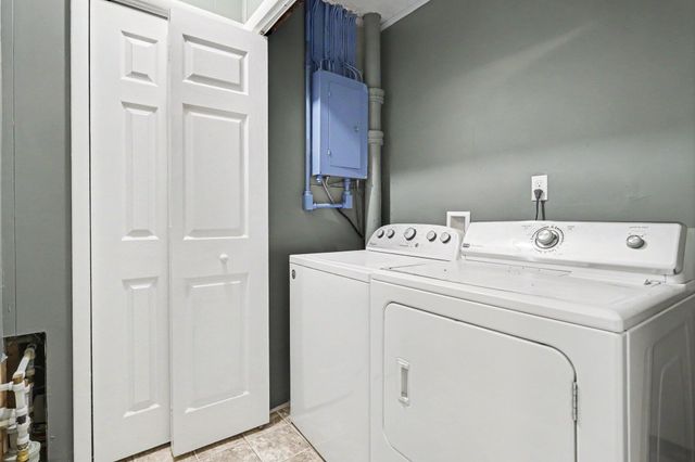 4218 Glen Street, Kalamazoo Twp, MI 49004