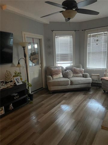 20 Violet Street, Providence, RI 02908