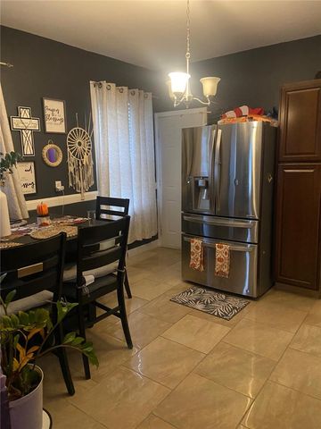 20 Violet Street, Providence, RI 02908