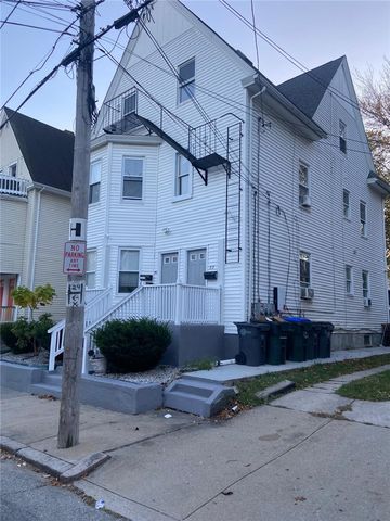20 Violet Street, Providence, RI 02908