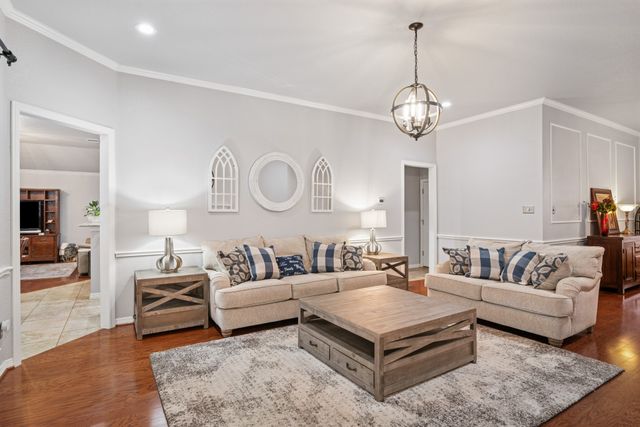 3612 Texas Trail, Hurst, TX 76054