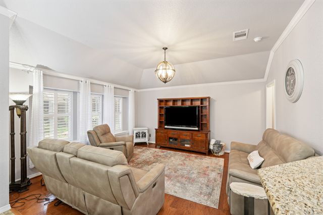 3612 Texas Trail, Hurst, TX 76054