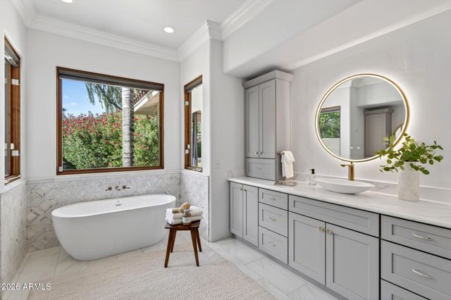 6500 E FANFOL Drive, Paradise Valley, AZ 85253