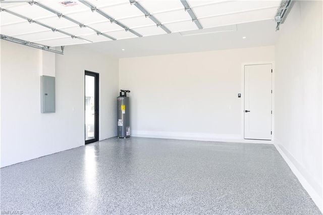 1528 NW 37th AVE, Cape Coral, FL 33993