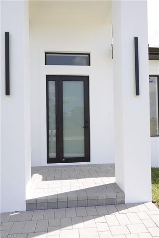 1528 NW 37th AVE, Cape Coral, FL 33993