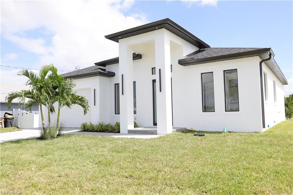 1528 NW 37th AVE, Cape Coral, FL 33993