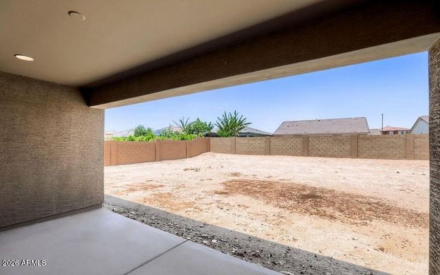 18612 W BUTLER Drive, Waddell, AZ 85355