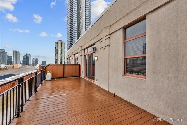 360 W Illinois Street 607, Chicago, IL 60654