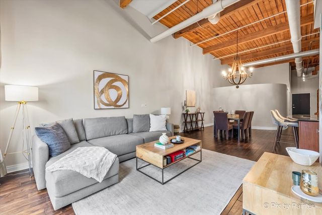 360 W Illinois Street 607, Chicago, IL 60654