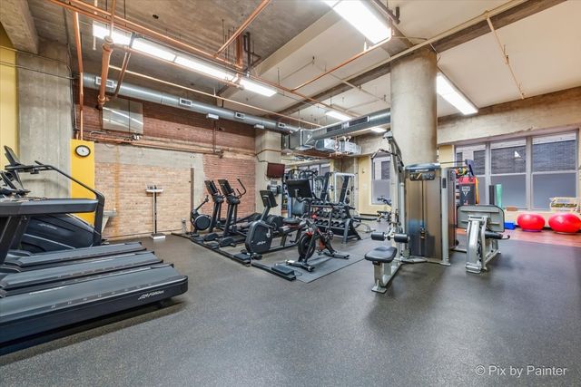 360 W Illinois Street 607, Chicago, IL 60654