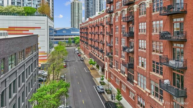 360 W Illinois Street 607, Chicago, IL 60654