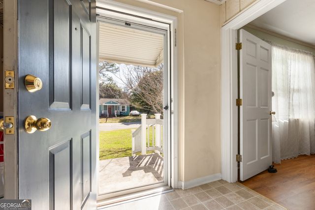 208 Southview Avenue, Warner Robins, GA 31088