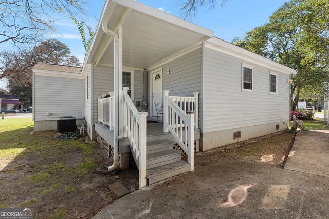 208 Southview Avenue, Warner Robins, GA 31088