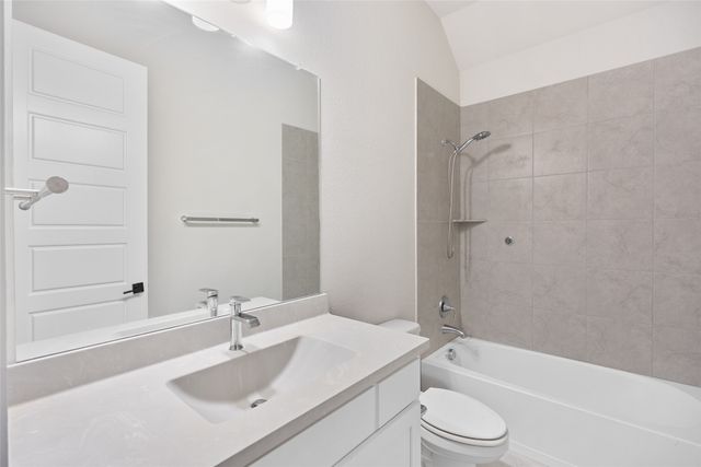 4121 Silver Spur Court, Aubrey, TX 76227