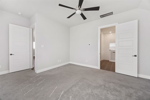 4121 Silver Spur Court, Aubrey, TX 76227