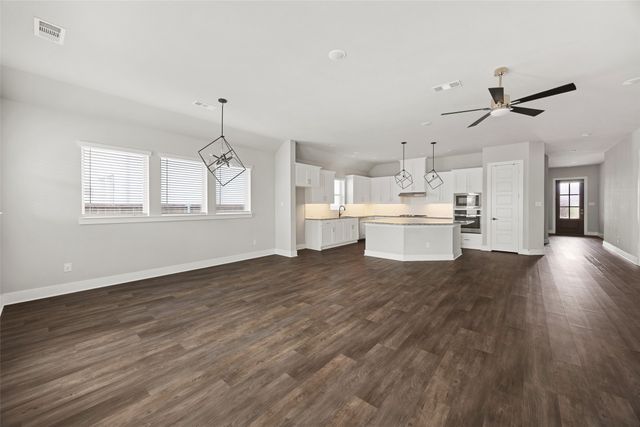 4121 Silver Spur Court, Aubrey, TX 76227