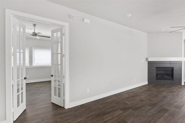 4121 Silver Spur Court, Aubrey, TX 76227