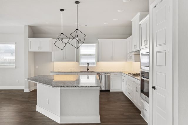 4121 Silver Spur Court, Aubrey, TX 76227