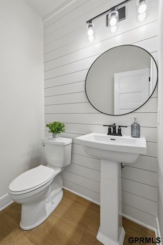 12375 Fenwick Street, Papillion, NE 68046