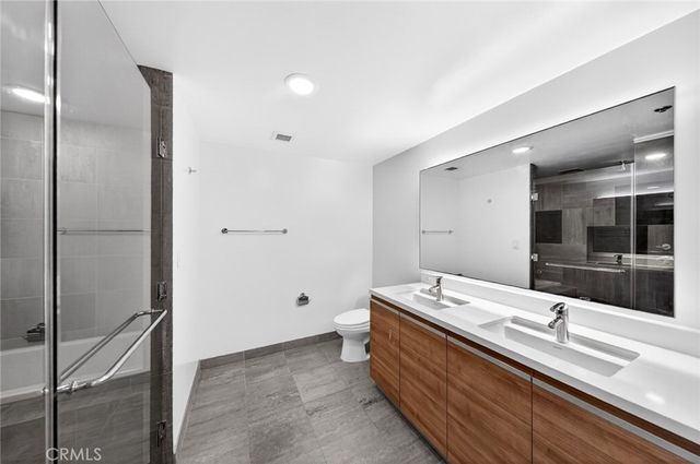 3785 Wilshire Boulevard 1006, Los Angeles, CA 90010