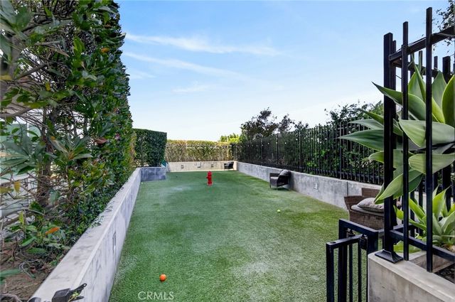 3785 Wilshire Boulevard 1006, Los Angeles, CA 90010