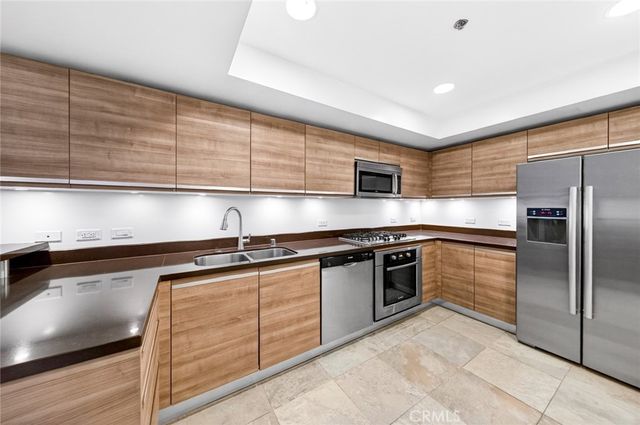 3785 Wilshire Boulevard 1006, Los Angeles, CA 90010