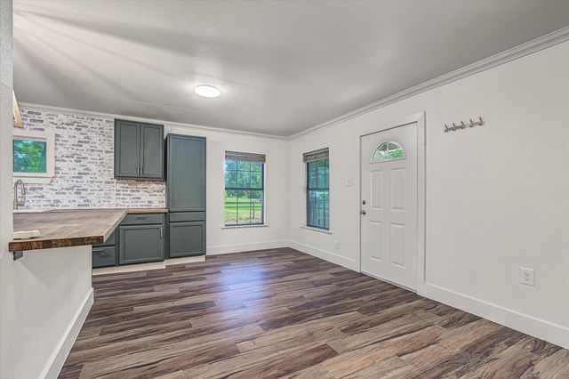 794 County Road 308, Cleveland, TX 77327