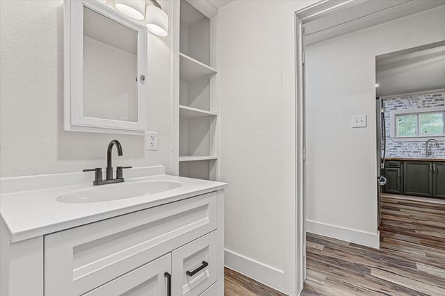 794 County Road 308, Cleveland, TX 77327