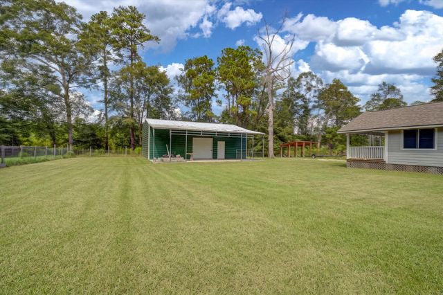 794 County Road 308, Cleveland, TX 77327
