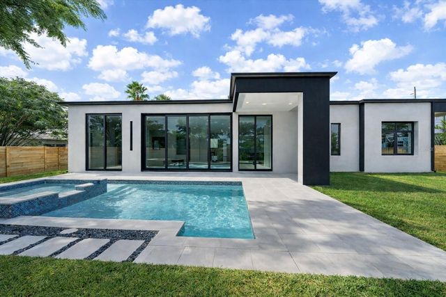 2441 WEBBER STREET, Sarasota, FL 34239