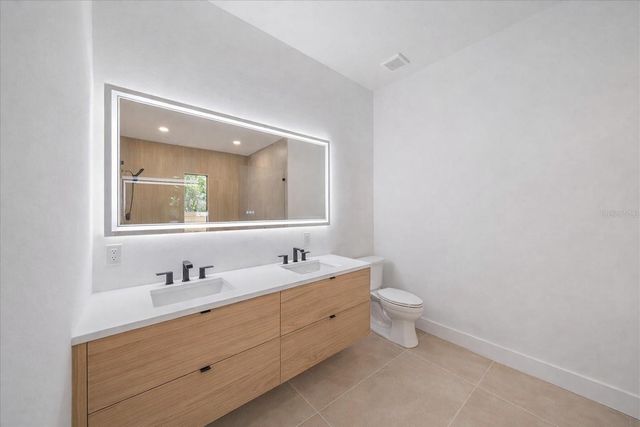 2441 WEBBER STREET, Sarasota, FL 34239