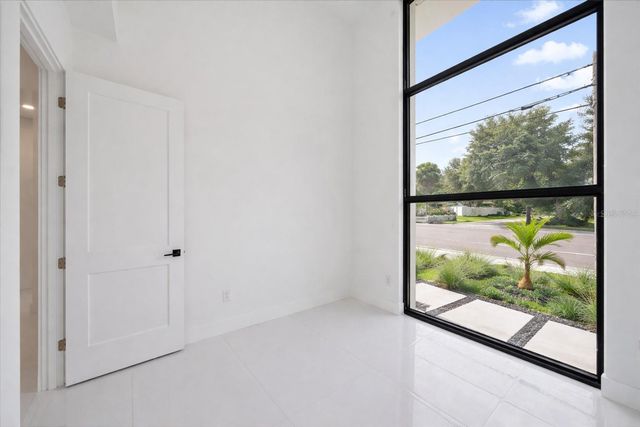 2441 WEBBER STREET, Sarasota, FL 34239