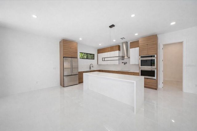 2441 WEBBER STREET, Sarasota, FL 34239