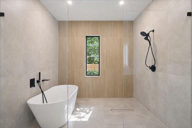 2441 WEBBER STREET, Sarasota, FL 34239