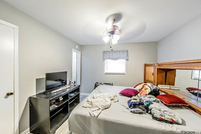 9181 Main St, Houma, LA 70363